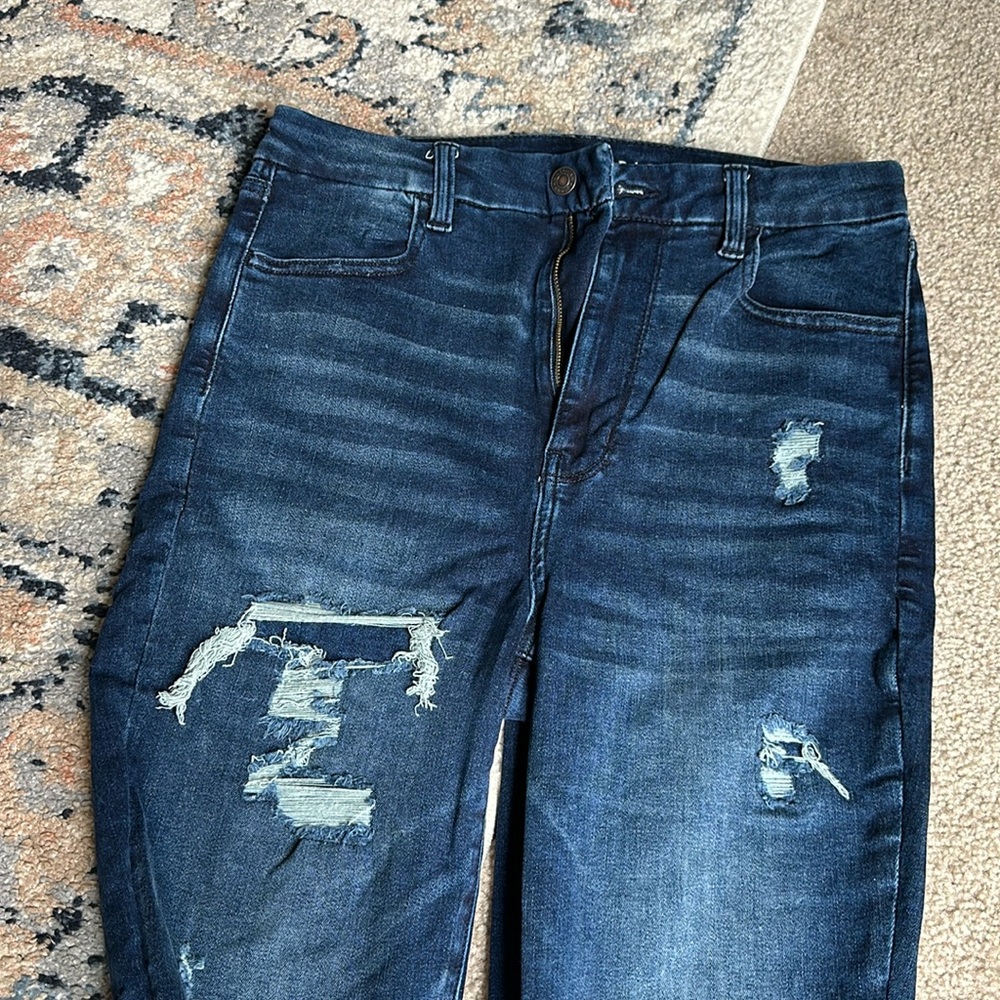 American eagle mom jeans